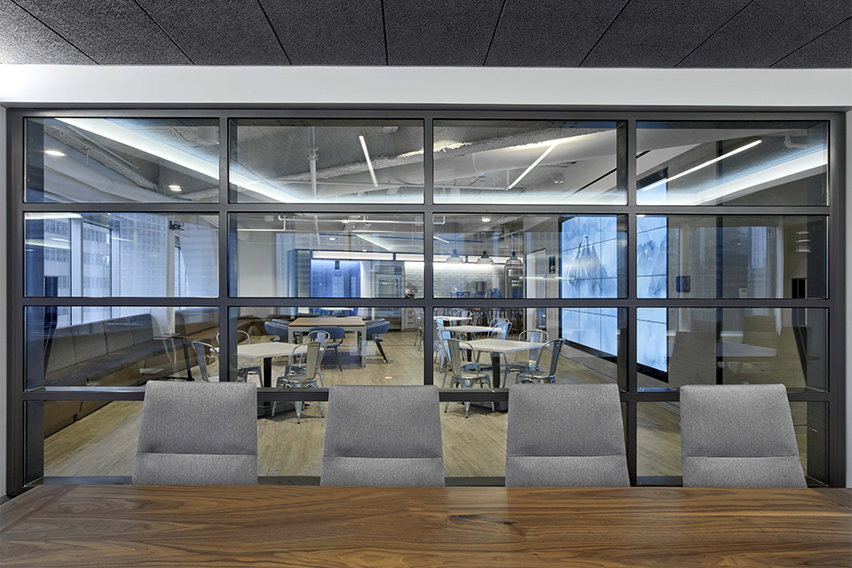 Blackstone Renlita S-1000 conference room divider