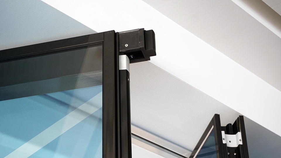 Acousti-Clear folding glass walls - top seals