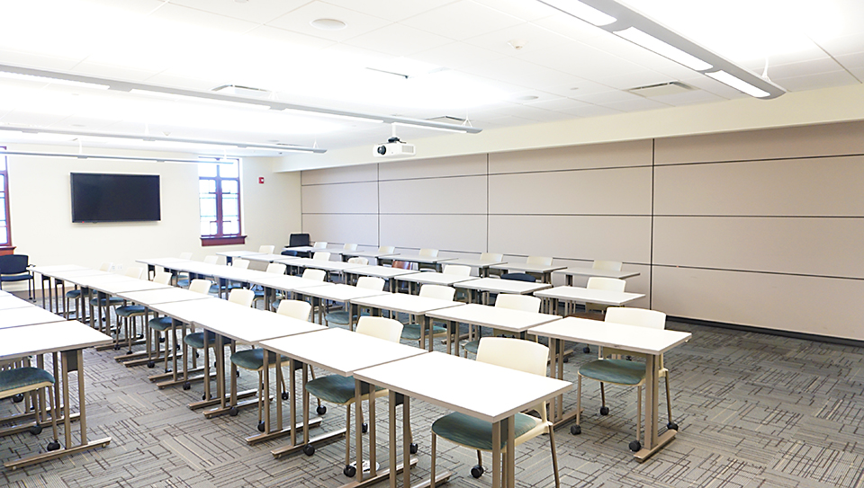 vertical retractable acoustic wall - Skyfold Zenith 48