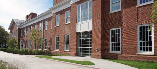 vertical folding glass door renlita S-2000 hingeway door